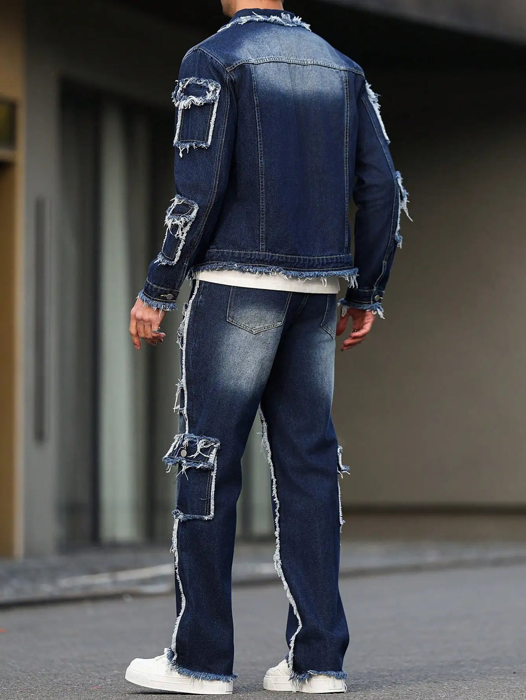 Traje Tejano de hombre con múltiples bolsillos para vestir